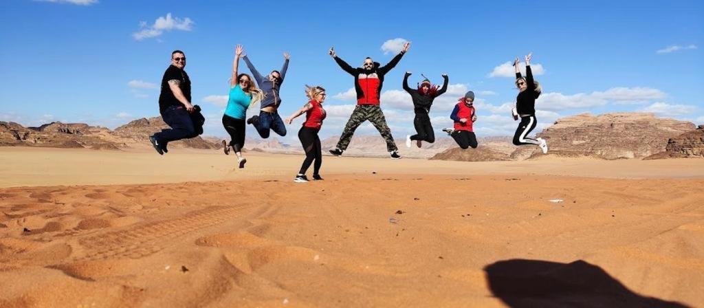 Wadi Rum Wonders Camp Buitenkant foto