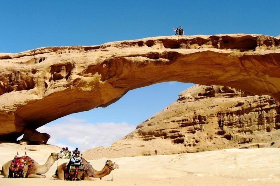 Wadi Rum Wonders Camp Buitenkant foto