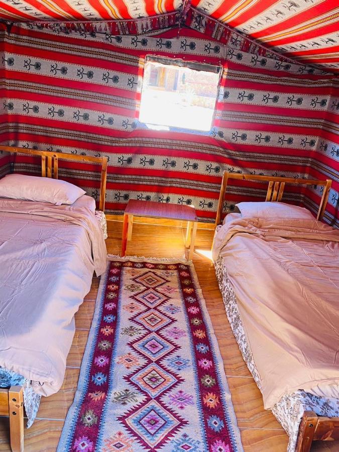 Wadi Rum Wonders Camp Buitenkant foto